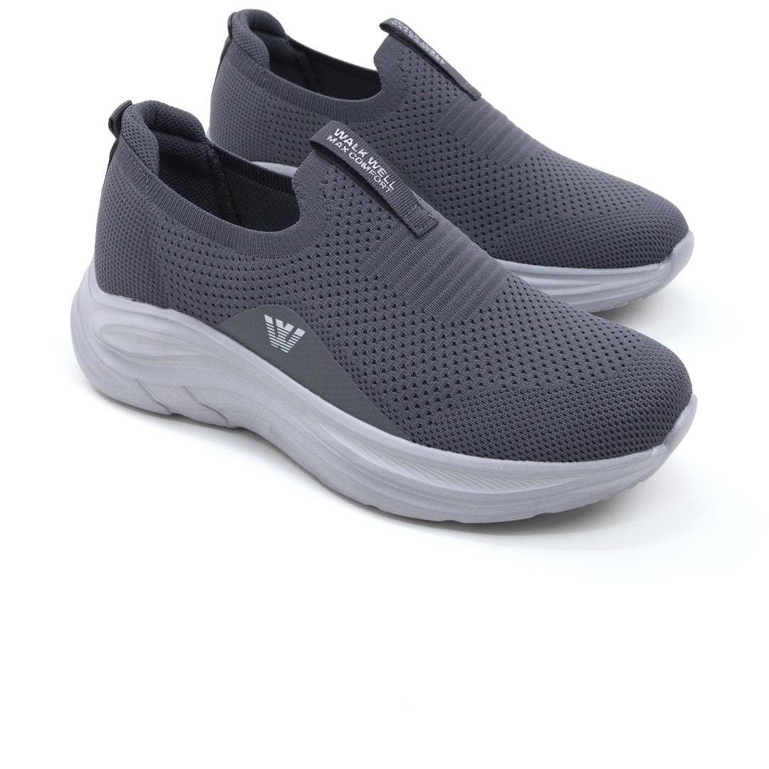 Men's Lite Flow Everyday Sneakers