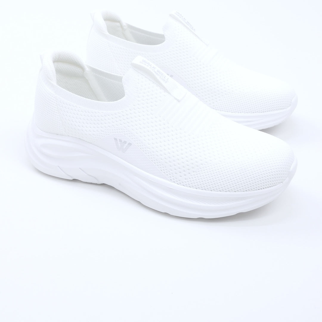 Men's Lite Flow Everyday Sneakers