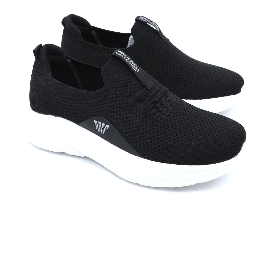 Men's Lite Flow Everyday Sneakers