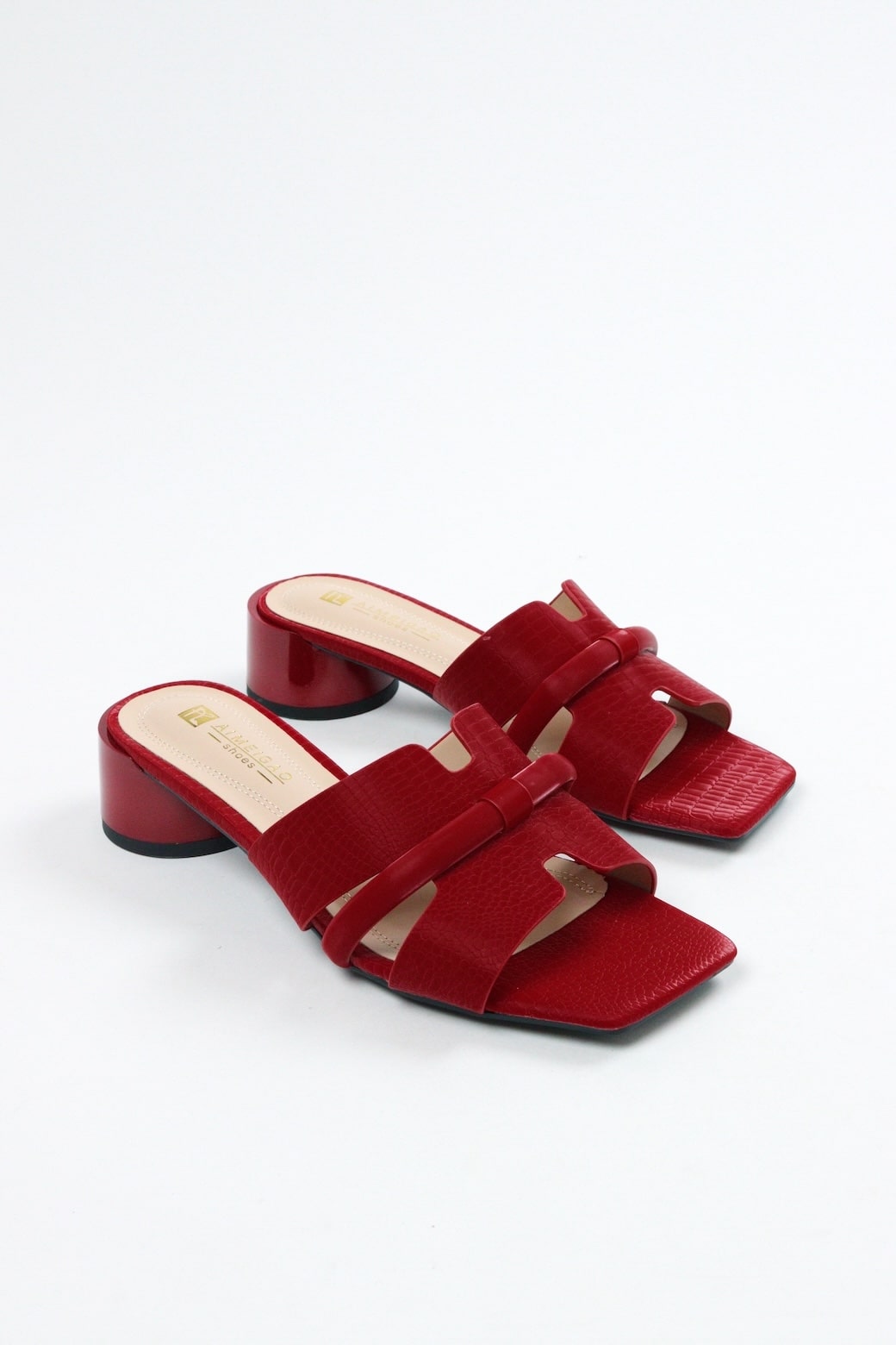 womens maroon block heels