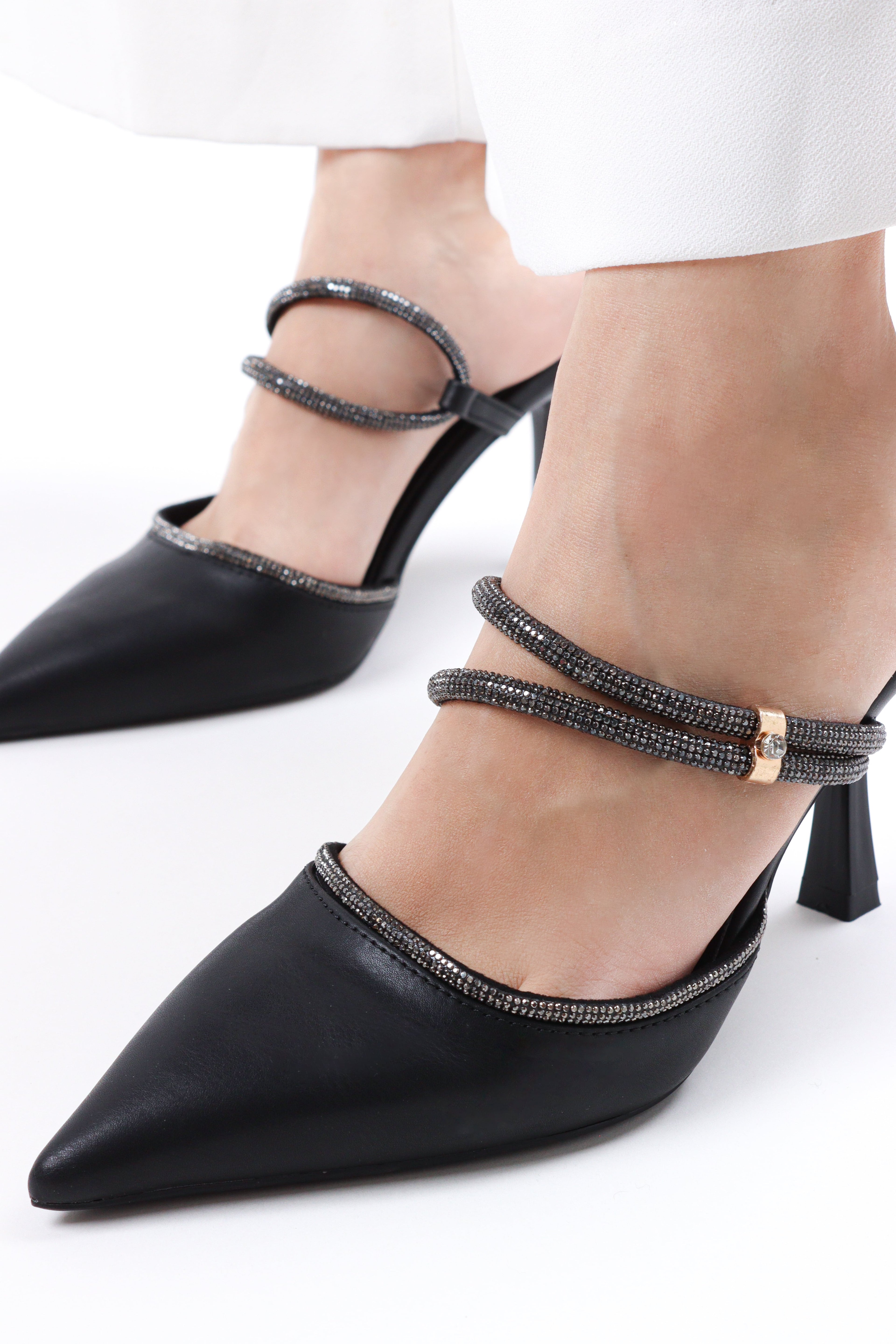 Black Women's Stiletto Heels