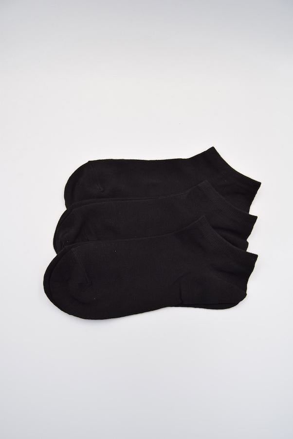 Black unisex ankle socks