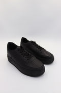Naika - Women's Classic Sneakers